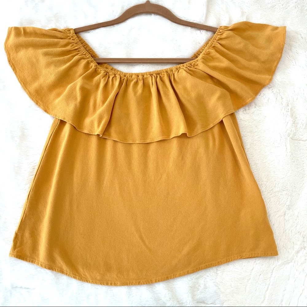 Forever 21 Off the Shoulder Mustard Ruffle Top S